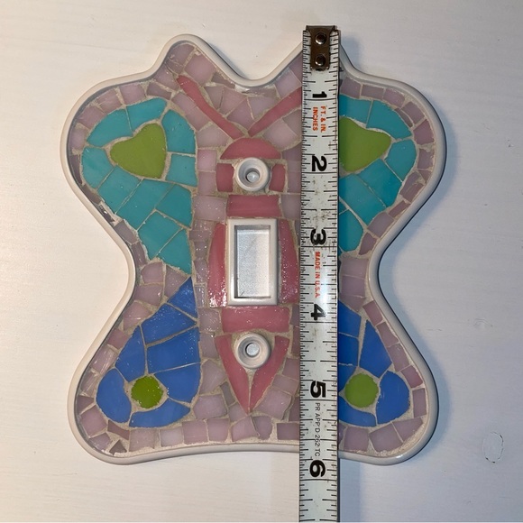⭐️FWP - Butterfly Mosaic Single Toggle Light Switch Plate - Picture 2 of 6